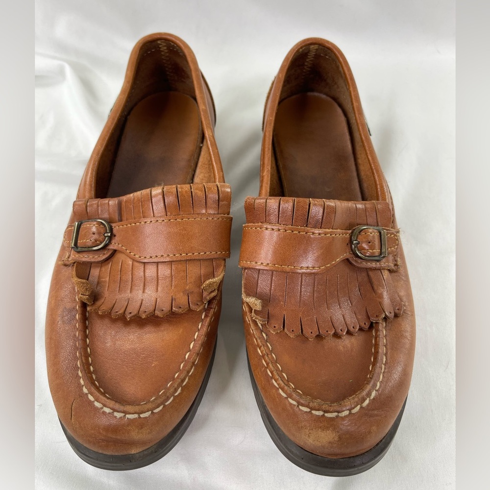 ⭐️Eastland fringe loafers size 7.5